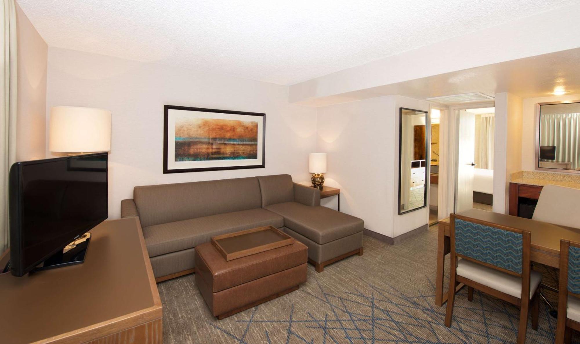 Embassy Suites By Hilton Colorado Springs Buitenkant foto