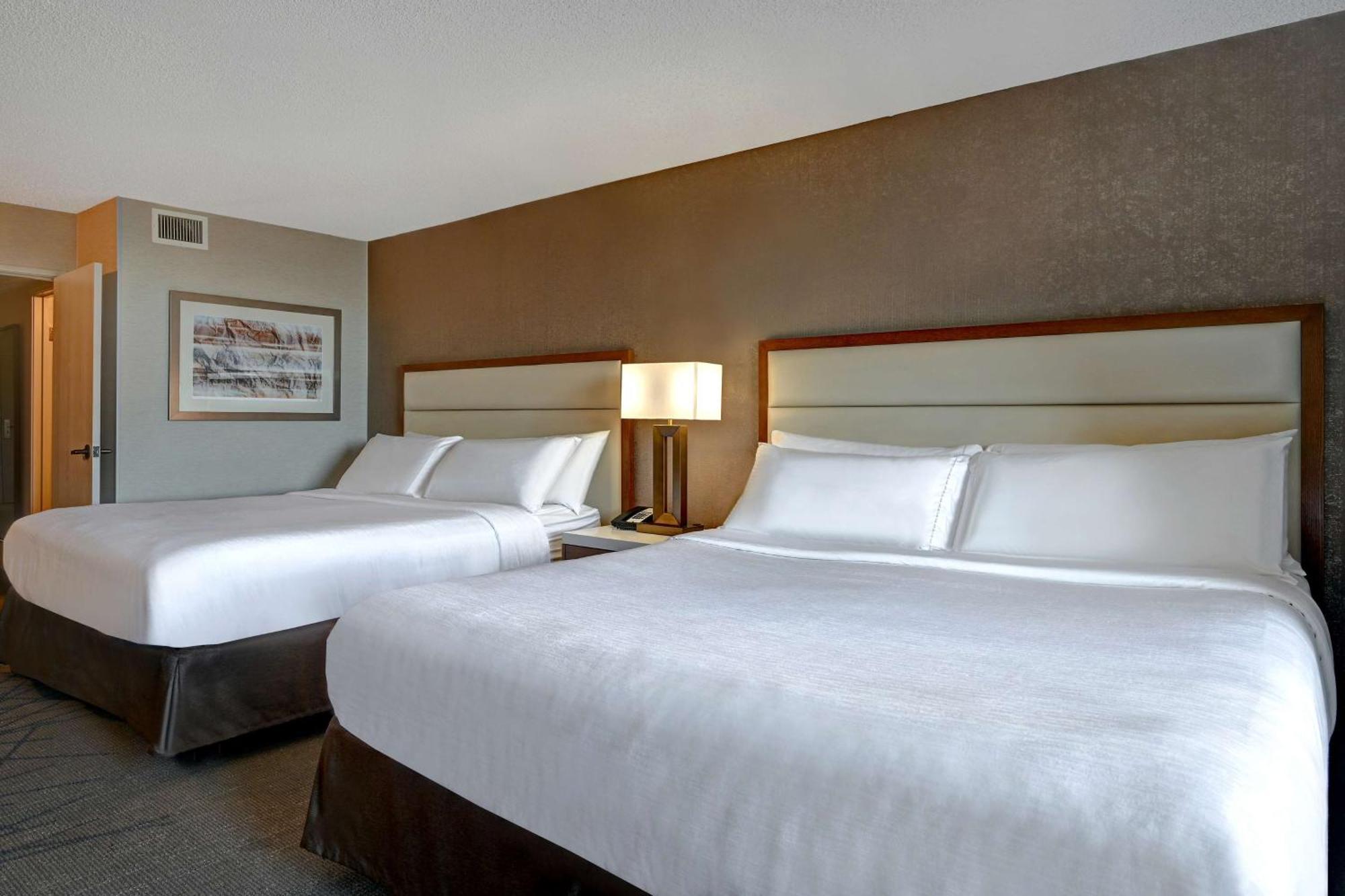 Embassy Suites By Hilton Colorado Springs Buitenkant foto